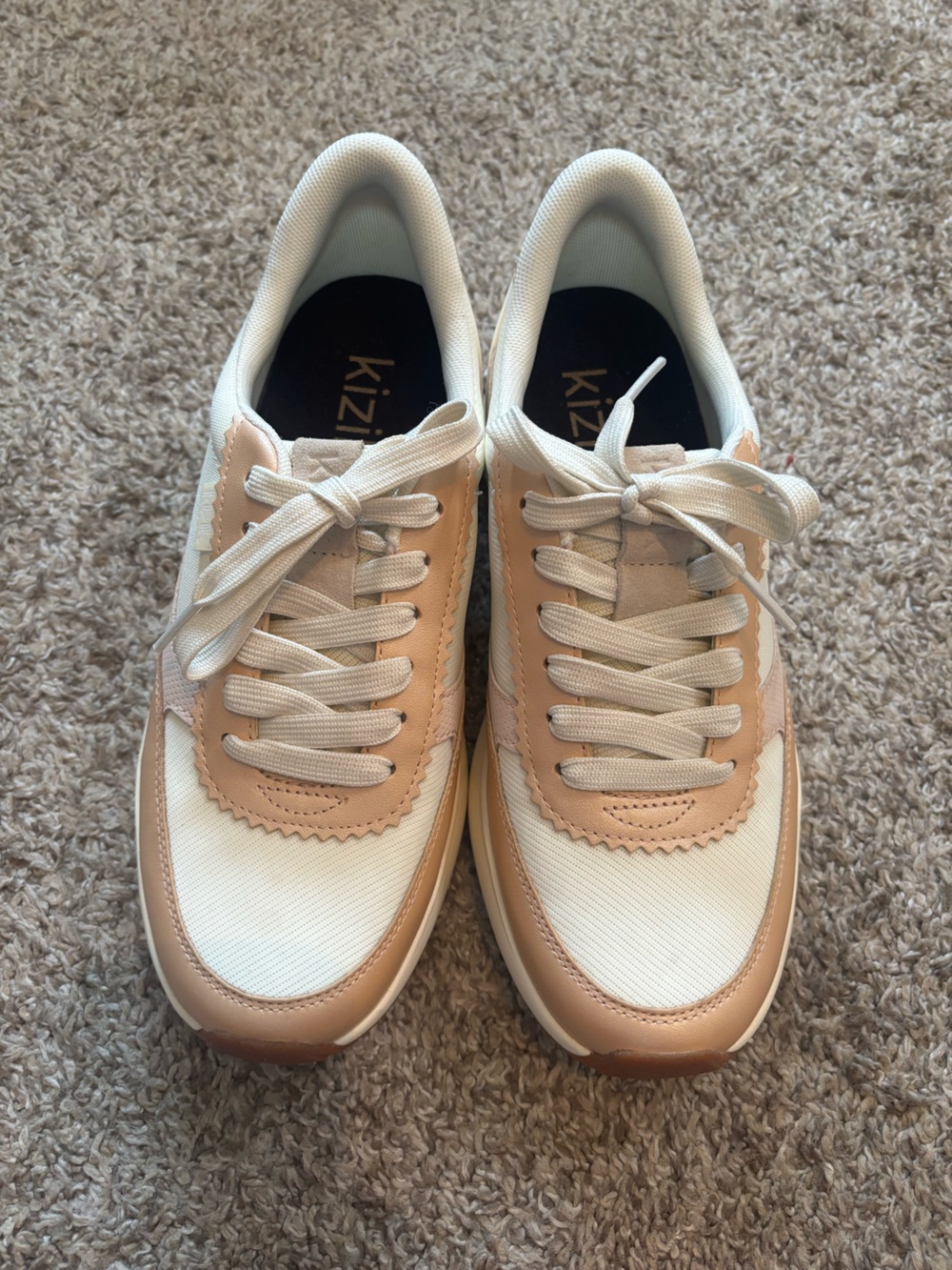 Kizik Paris pristine amber shoes